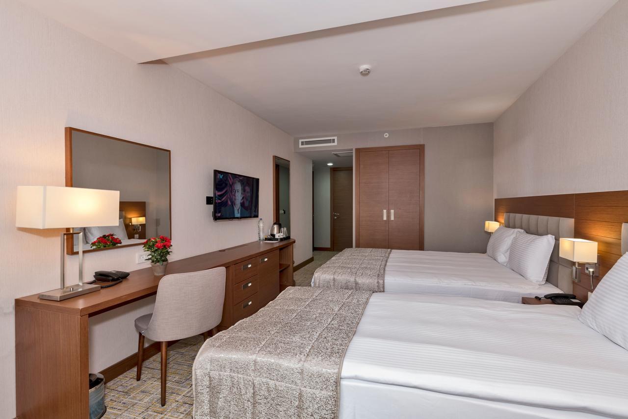 Land Park Hotel Istanbul Ngoại thất bức ảnh