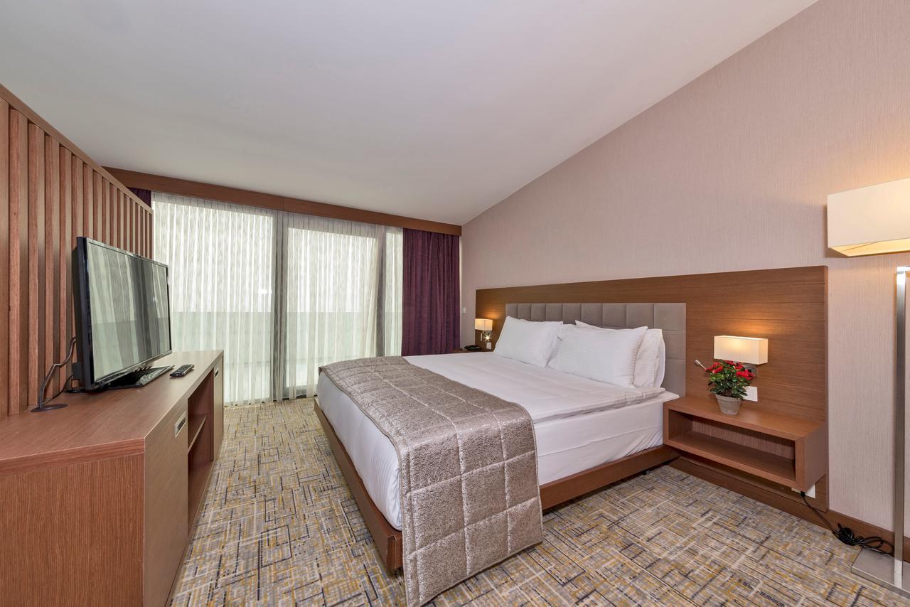 Land Park Hotel Istanbul Ngoại thất bức ảnh