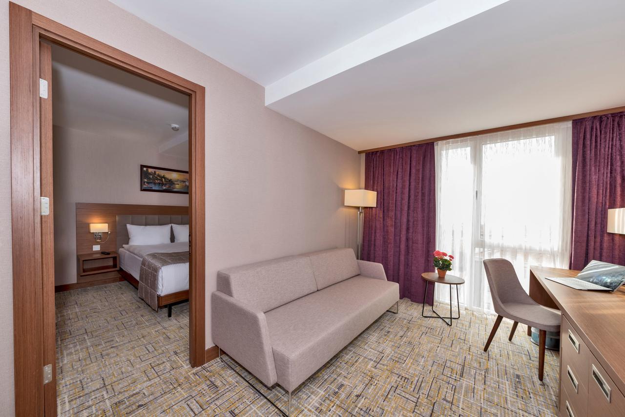 Land Park Hotel Istanbul Ngoại thất bức ảnh