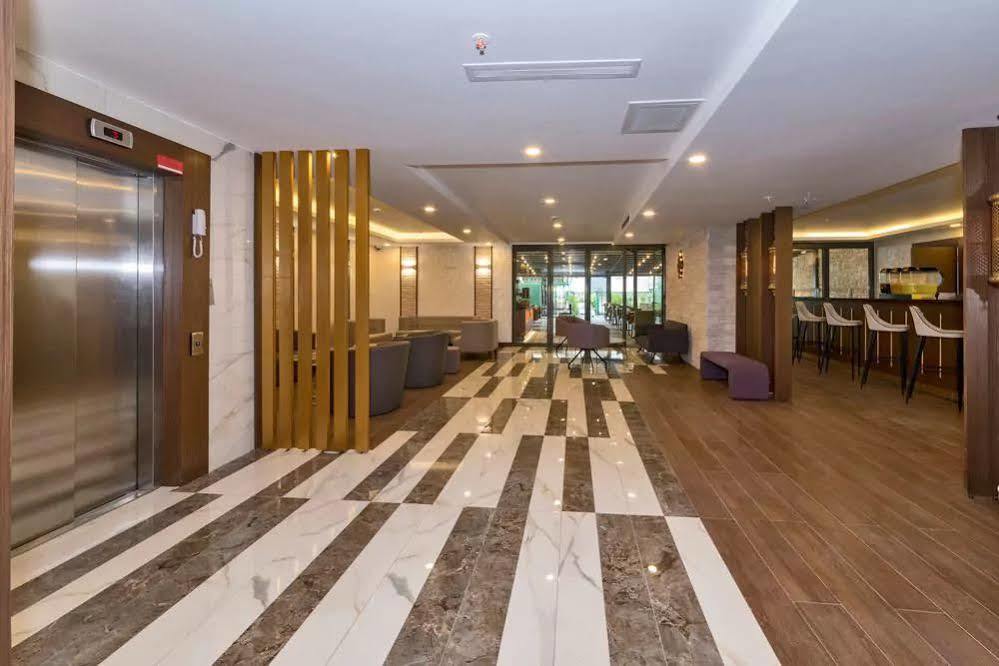 Land Park Hotel Istanbul Ngoại thất bức ảnh