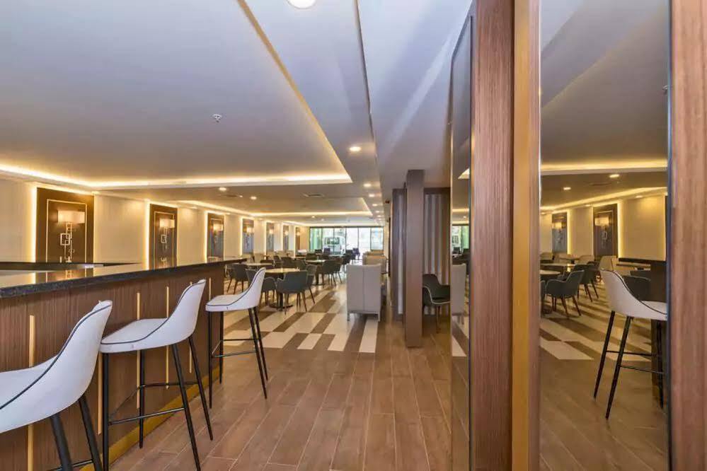 Land Park Hotel Istanbul Ngoại thất bức ảnh